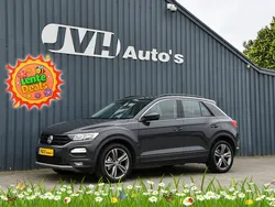 Grijs, metallic lak Gebruikt 2020 VW T-Roc Style SUV | € 22.500 (Super prijs)