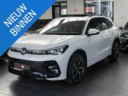 Wit Gebruikt 2024 VW Tiguan R-line SUV | € 49.950 (Iets duurder)