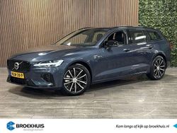 Blauw Nieuw 2025 Volvo V60 Plus Stationwagen | € 48.900 (Eerlijke prijs)