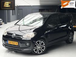Zwart Gebruikt 2015 VW up! move up! Hatchback | € 7.950 (Eerlijke prijs)