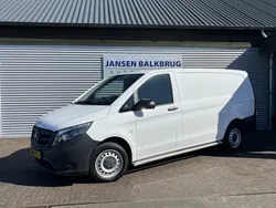 Wit Gebruikt 2021 Mercedes Vito MPV | € 14.900 (Eerlijke prijs)