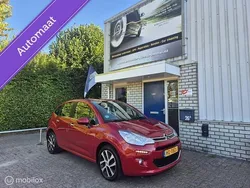 Rood Gebruikt 2015 Citroën C3 Exclusive Hatchback | € 7.649 (Iets duurder)