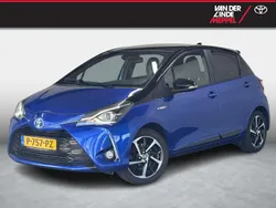Blauw Gebruikt 2019 Toyota Yaris Hybrid Plus Hatchback | € 16.950 (Iets duurder)