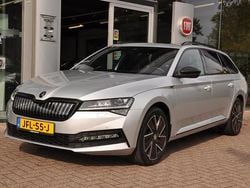 Grijs Gebruikt 2024 Skoda Superb Stationwagen | € 39.500