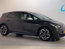 Grijs Gebruikt 2020 VW ID.3 Hatchback | € 16.950 (Eerlijke prijs)