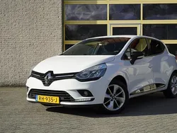 Wit Gebruikt 2017 Renault Clio IV LIMITED Hatchback | € 7.950 (Eerlijke prijs)