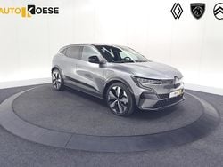 Grijs Gebruikt 2023 Renault Megane E-Tech Techno Hatchback | € 23.795 (Goede deal)