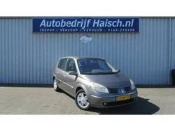 Grijs Gebruikt 2004 Renault Scénic II MPV | € 1.950 (Eerlijke prijs)