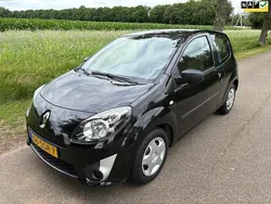 Zwart Gebruikt 2011 Renault Twingo Authentique Hatchback | € 2.480 (Goede deal)
