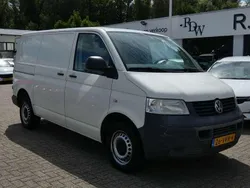 Wit Gebruikt 2009 VW T5 Van | € 6.950