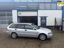 Gebruikt 2004 Volvo V40 | € 1.999 (Eerlijke prijs)