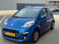 Blauw Gebruikt 2013 Peugeot 107 Access Hatchback | € 2.649 (Eerlijke prijs)