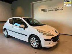 Wit Gebruikt 2008 Peugeot 207 Hatchback | € 2.250 (Eerlijke prijs)