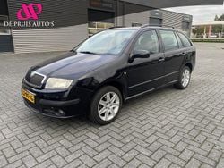 Zwart Gebruikt 2005 Skoda Fabia Ambiente Stationwagen | € 999 (Goede deal)