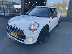 Wit Gebruikt 2016 Mini ONE Business Hatchback | € 8.450 (Goede deal)