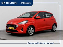 Tomato red (ttr) Gebruikt 2020 Hyundai i10 Comfort Hatchback | € 11.900 (Eerlijke prijs)