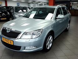 Groen Gebruikt 2011 Skoda Octavia Business Line Stationwagen | € 6.950 (Eerlijke prijs)