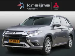 Grijs Gebruikt 2018 Mitsubishi Outlander Intense SUV | € 22.425 (Eerlijke prijs)
