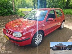 Rood Gebruikt 2000 VW Golf IV Trendline Hatchback | € 1.499 (Duur)