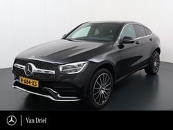 Zwart Gebruikt 2021 Mercedes GLC300 AMG line Coupé | € 49.750 (Goede deal)