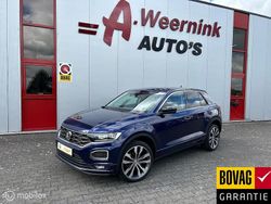Blauw Gebruikt 2020 VW T-Roc Business SUV | € 24.750 (Eerlijke prijs)