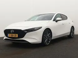 Wit Gebruikt 2023 Mazda 3 Exclusive-Line Hatchback | € 25.645 (Goede deal)