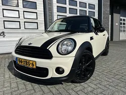 Wit Gebruikt 2012 Mini Cooper Hatchback | € 4.499 (Eerlijke prijs)