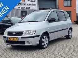 Grijs, metallic lak Gebruikt 2006 Hyundai Matrix Active MPV | € 1.999 (Eerlijke prijs)