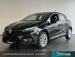 Zwart Gebruikt 2020 Renault Clio V Intens Hatchback | € 12.850 (Eerlijke prijs)