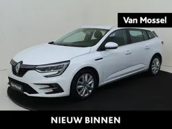 Wit Gebruikt 2021 Renault Mégane GrandTour Business Stationwagen | € 17.940 (Eerlijke prijs)