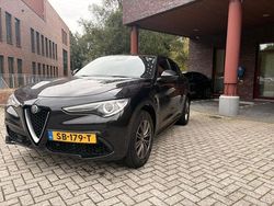 Zwart Gebruikt 2018 Alfa Romeo Stelvio Super SUV | € 18.500