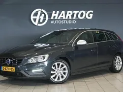 Grijs Gebruikt 2014 Volvo V60 R-Design Stationwagen | € 9.950 (Duur)