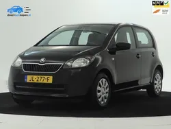 Zwart, metallic lak Gebruikt 2015 Skoda Citigo Active Hatchback | € 5.945 (Eerlijke prijs)
