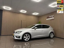 Grijs Gebruikt 2016 Seat Leon CONNECT Hatchback | € 12.950 (Eerlijke prijs)