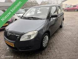 Grijs Gebruikt 2010 Skoda Fabia Drive Hatchback | € 3.975 (Eerlijke prijs)