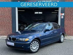 Blauw Gebruikt 2004 BMW 318 Executive Sedan | € 3.250 (Eerlijke prijs)