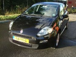 Zwart Gebruikt 2015 Fiat Punto Street Hatchback | € 6.395 (Iets duurder)