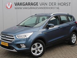 Blauw Gebruikt 2018 Ford Kuga Trend SUV | € 16.440 (Eerlijke prijs)