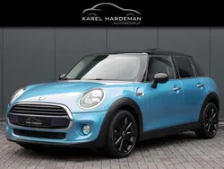 Blauw Gebruikt 2015 Mini Cooper Business Hatchback | € 14.950 (Eerlijke prijs)
