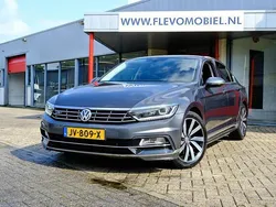 Grijs Gebruikt 2016 VW Passat Sedan | € 16.950 (Eerlijke prijs)