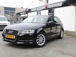 Zwart Gebruikt 2011 Audi A3 Attraction Hatchback | € 5.450 (Super prijs)
