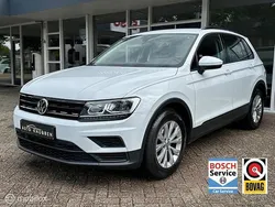 Wit, metallic lak Gebruikt 2018 VW Tiguan Comfortline SUV | € 18.900 (Goede deal)