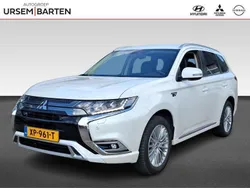 Wit Gebruikt 2019 Mitsubishi Outlander Intense SUV | € 22.630 (Eerlijke prijs)