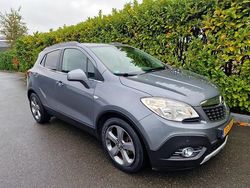 Grijs Gebruikt 2012 Opel Mokka Cosmo SUV | € 8.990 (Eerlijke prijs)