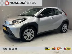 Grijs Gebruikt 2023 Toyota Aygo Play Hatchback | € 15.600 (Eerlijke prijs)