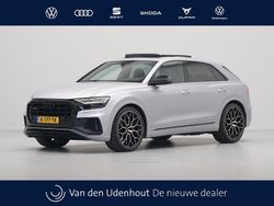 Grijs (metallic) Gebruikt 2021 Audi Q8 S-Line SUV | € 66.940