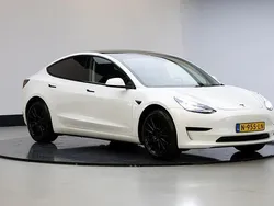 Wit Gebruikt 2020 Tesla Model 3 Standard Range Sedan | € 17.950 (Goede deal)