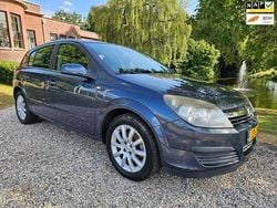 Grijs Gebruikt 2006 Opel Astra Cosmo Hatchback | € 999 (Super prijs)