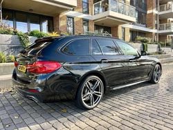 Zwart Gebruikt 2017 BMW 530 M Sport Stationwagen | € 24.950 (Duur)
