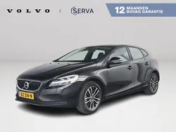 Zwart Gebruikt 2017 Volvo V40 Momentum Stationwagen | € 15.995 (Eerlijke prijs)